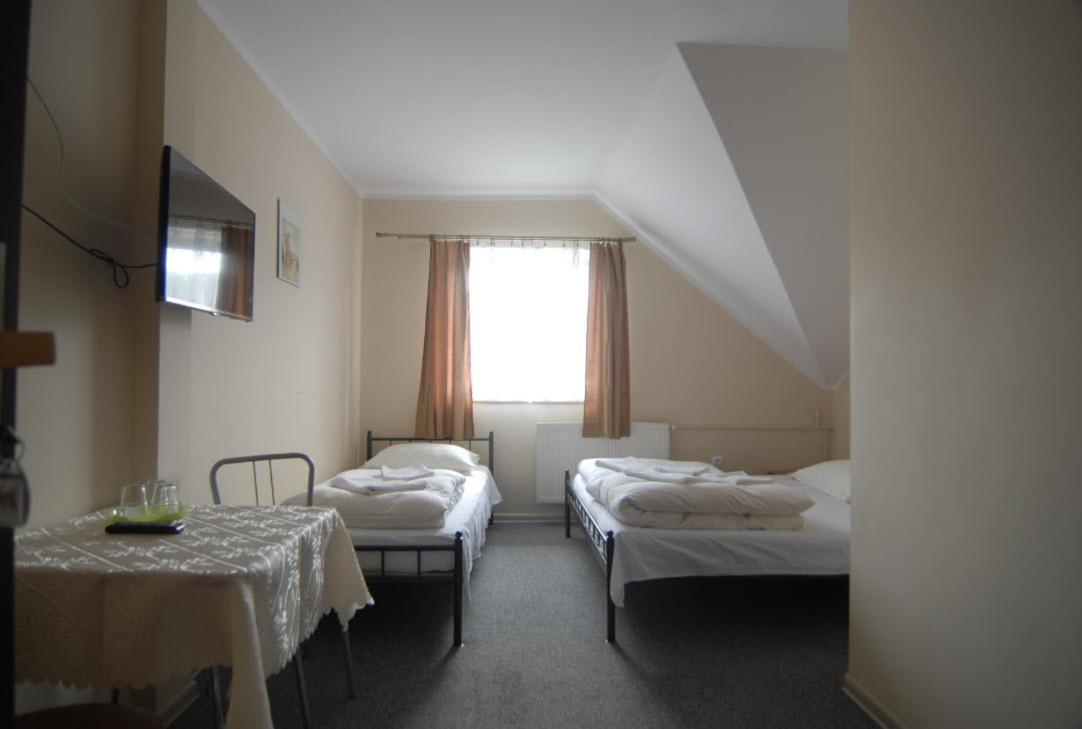 Motel U Olka Boczow Exterior photo